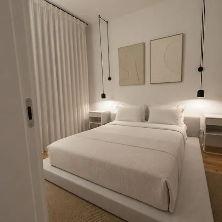 아파트 Elegant T2 Next To Av Liberdade 리스본